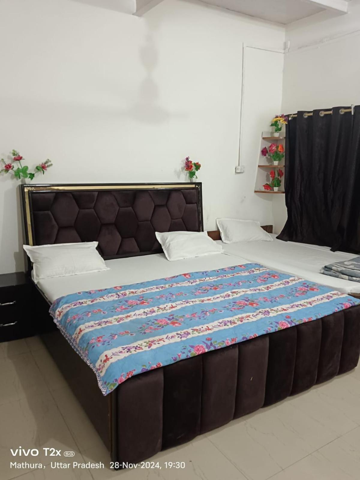 فندق Hari Krishnam Residency ماثورا المظهر الخارجي الصورة
